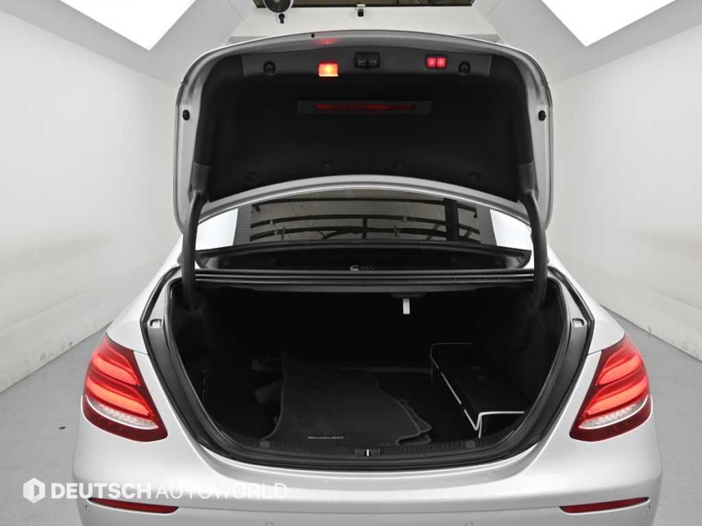 벤츠 E 클래스 E-클래스 W213 E220d 4MATIC 익스클루시브 이미지 19