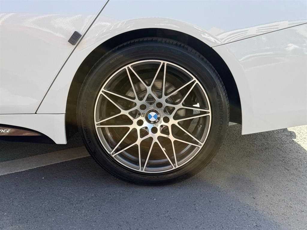 BMW 4시리즈 4시리즈 (F32) 420d 그란쿠페 럭셔리 이미지 17