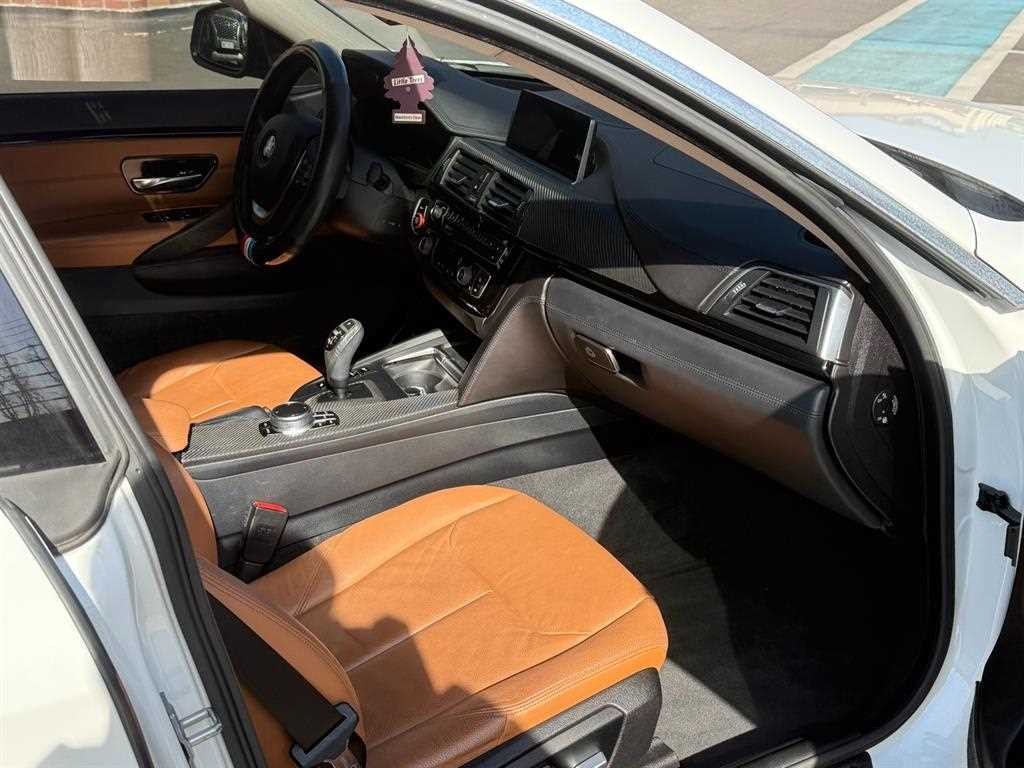 BMW 4시리즈 4시리즈 (F32) 420d 그란쿠페 럭셔리 이미지 7
