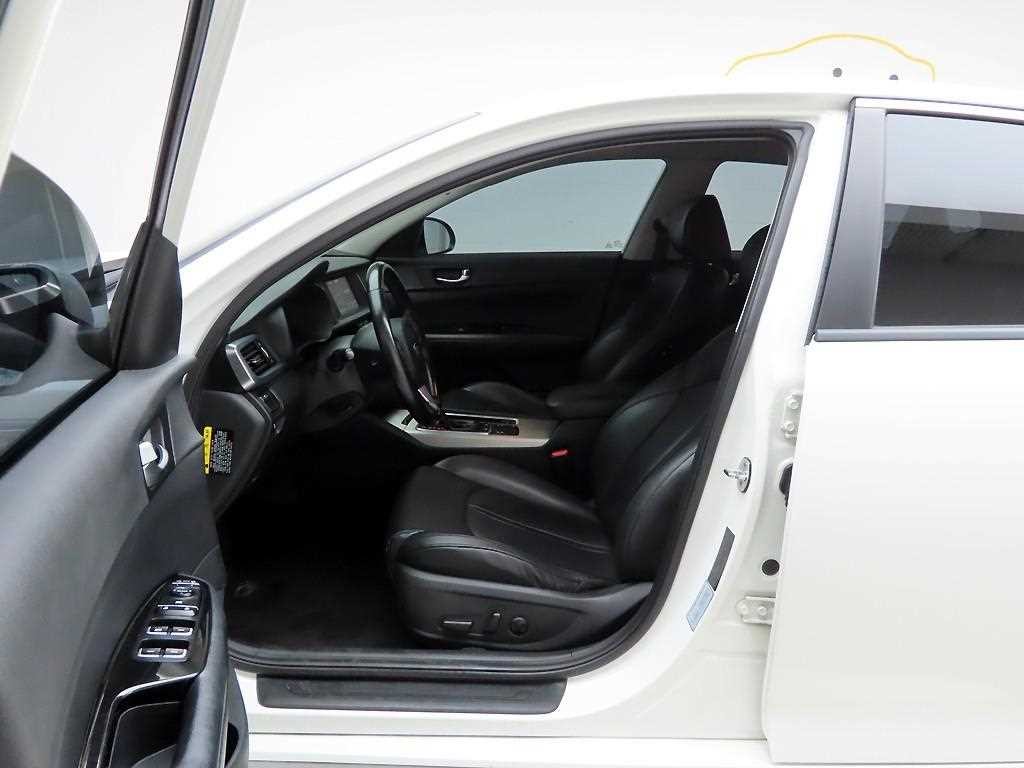 기아 K5 K5 2세대 하이브리드 노블레스 이미지 12