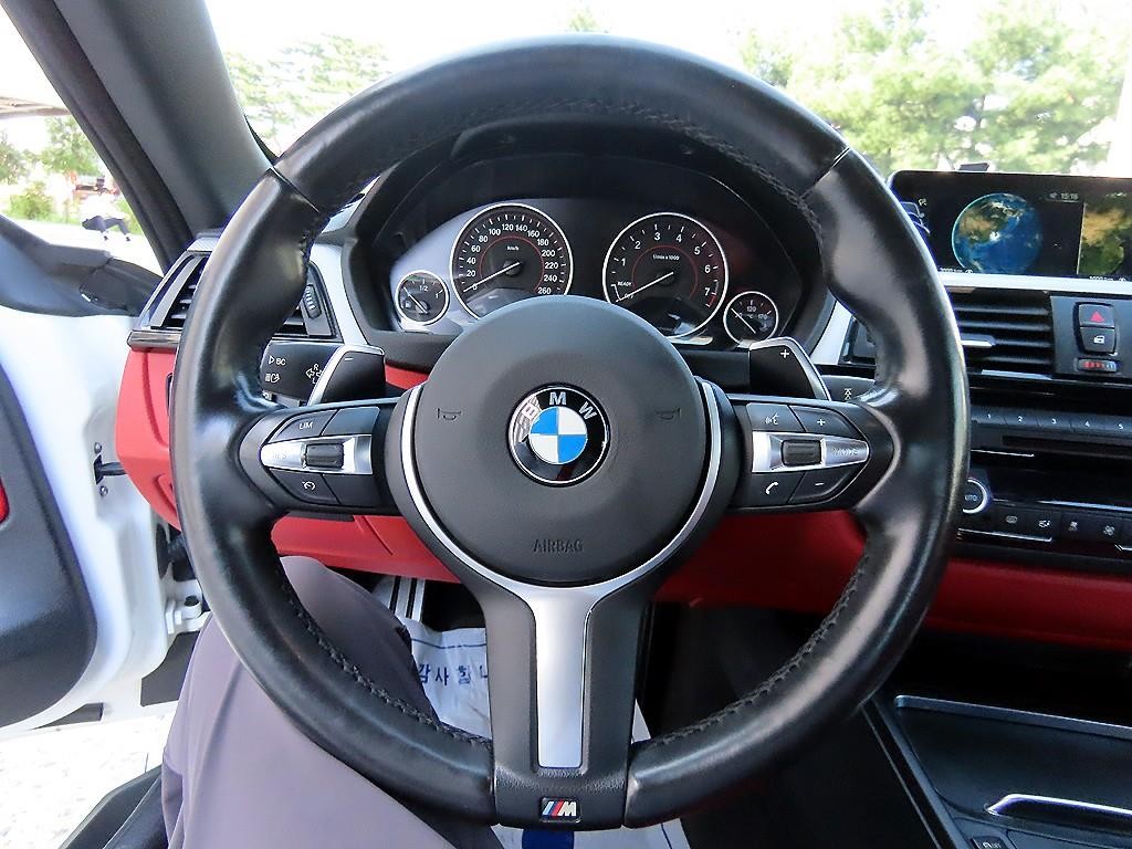 BMW 4시리즈 4시리즈 (F32) 428i 컨버터블 M 스포츠 이미지 12
