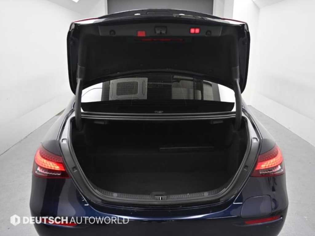 벤츠 E 클래스 E-클래스 W213 E300e 4MATIC 익스클루시브 이미지 19