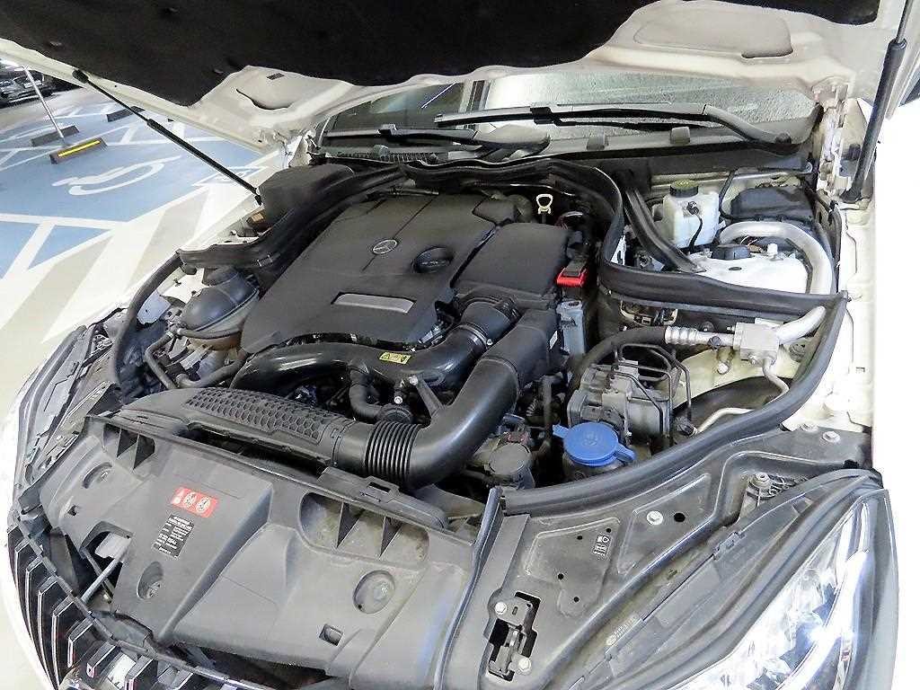 벤츠 E 클래스 E-클래스 W212 E200 카브리올레 이미지 19