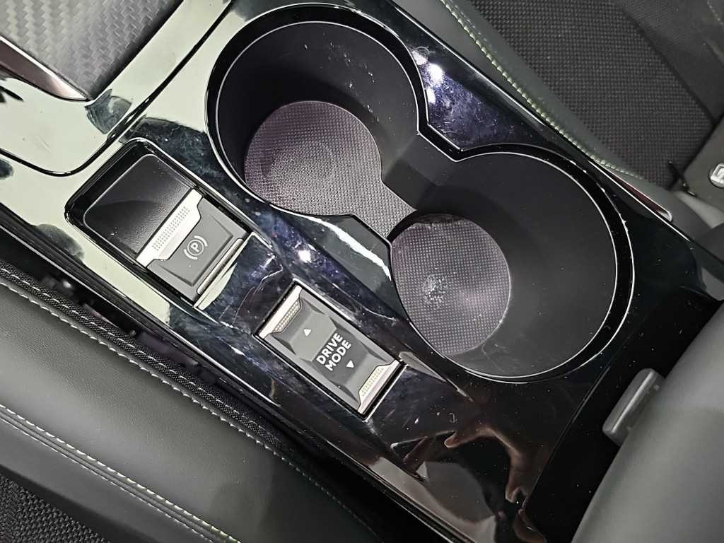 푸조 2008 e-2008 GT 이미지 17