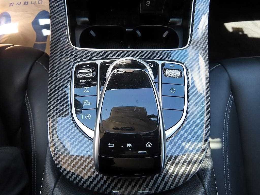 벤츠 E 클래스 E-클래스 W213 E220d 익스클루시브 이미지 13