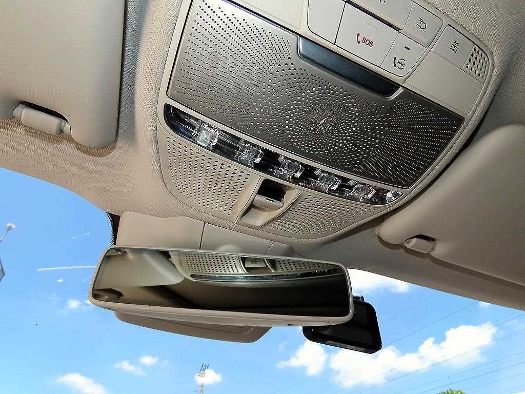 벤츠 E 클래스 E-클래스 W213 E220d 익스클루시브 이미지 16
