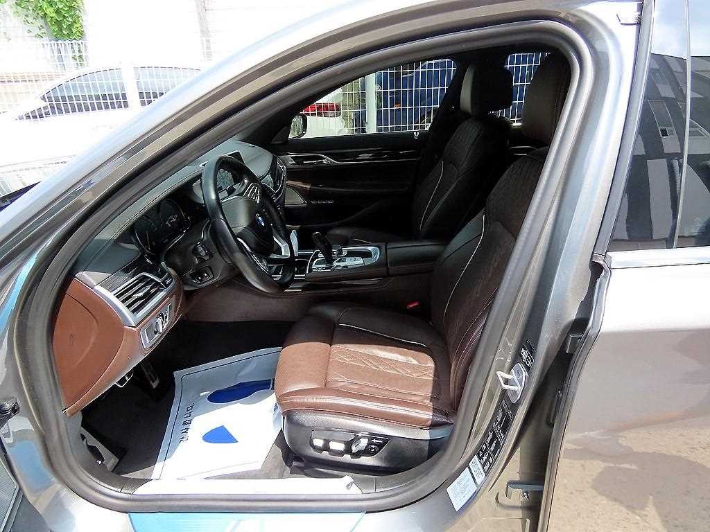 BMW 7시리즈 7시리즈 (G11) 730d xDrive M 스포츠 이미지 5