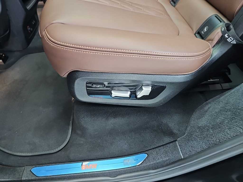 BMW X7 X7 (G07) xDrive 40d 디자인 퓨어 엑셀런스 7인승 이미지 14