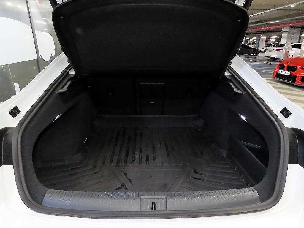 폭스바겐 아테온 2.0 TDI 프레스티지 이미지 17