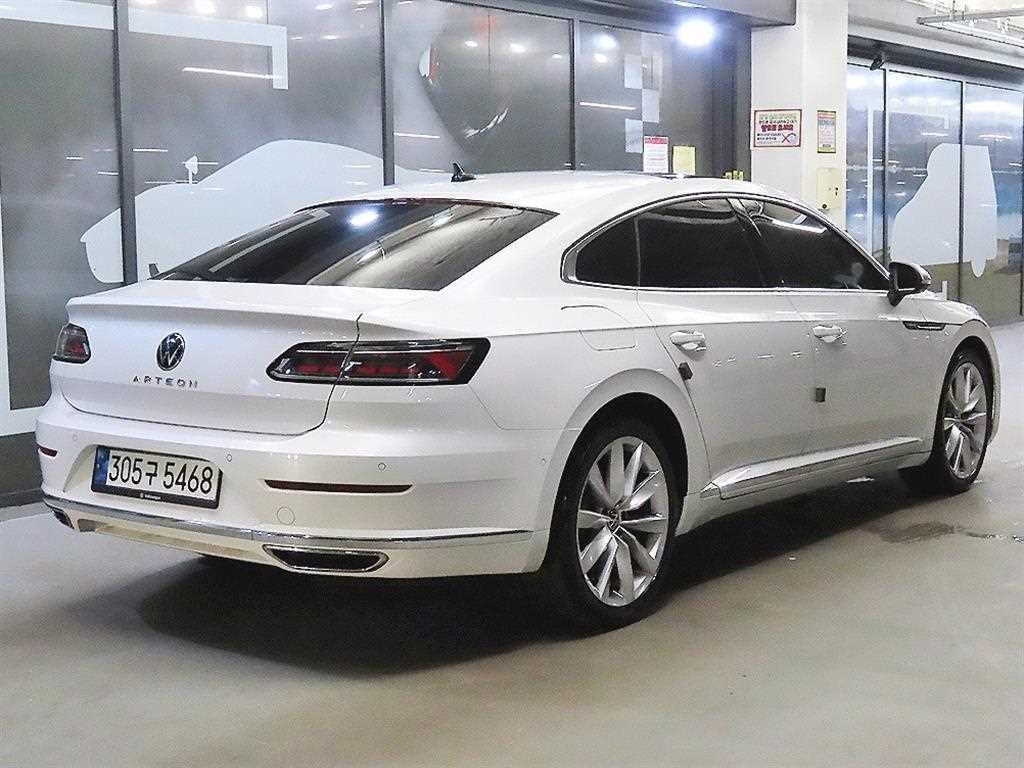 폭스바겐 아테온 2.0 TDI 프레스티지 이미지 4
