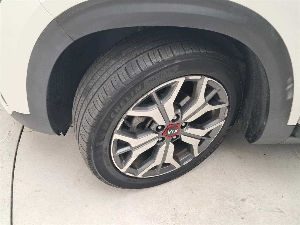 기아 셀토스 디젤 1.6 2WD 노블레스 이미지 20