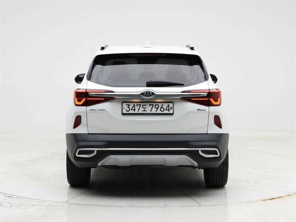 기아 셀토스 디젤 1.6 2WD 노블레스 이미지 5