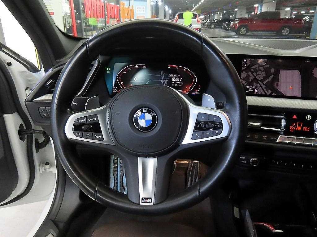 BMW 1시리즈 1시리즈 (F40) 118d M 스포츠 이미지 8