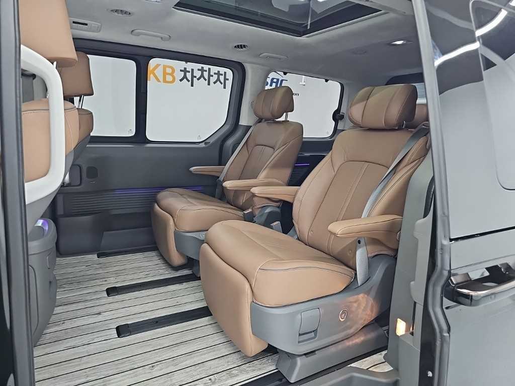 현대 스타리아 스타리아 하이브리드 HEV 1.6 라운지 7인승 인스퍼레이션 이미지 12