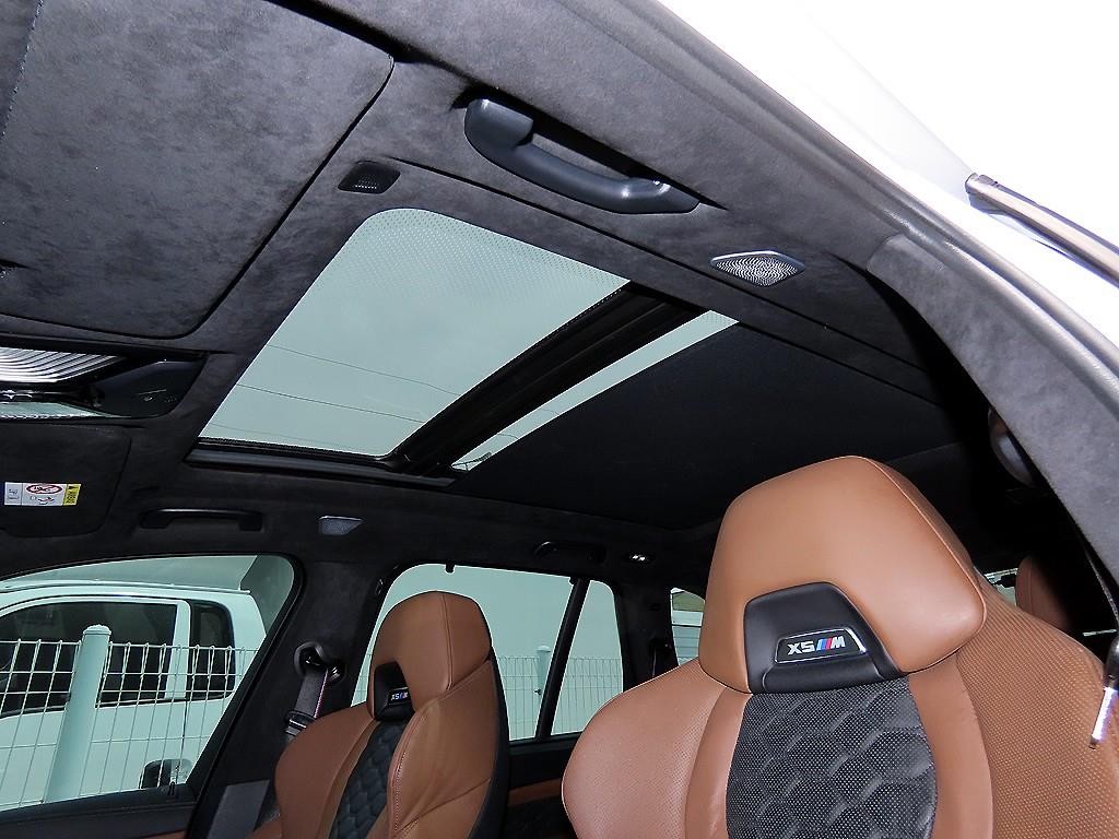 BMW X5M X5M (F95) 4.4 컴페티션 이미지 16