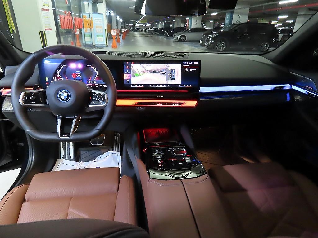 BMW 5시리즈 5시리즈 (G60) 530e M 스포츠 프로 이미지 10