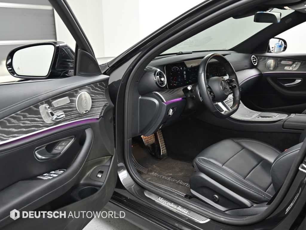 벤츠 E 클래스 E-클래스 W213 E350 4MATIC AMG LINE 이미지 11