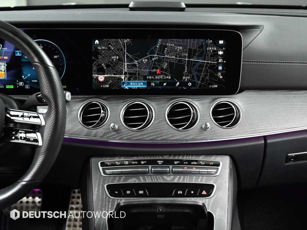 벤츠 E 클래스 E-클래스 W213 E350 4MATIC AMG LINE 이미지 14