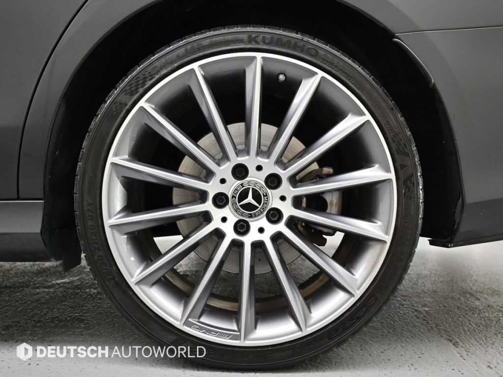 벤츠 E 클래스 E-클래스 W213 E350 4MATIC AMG LINE 이미지 6