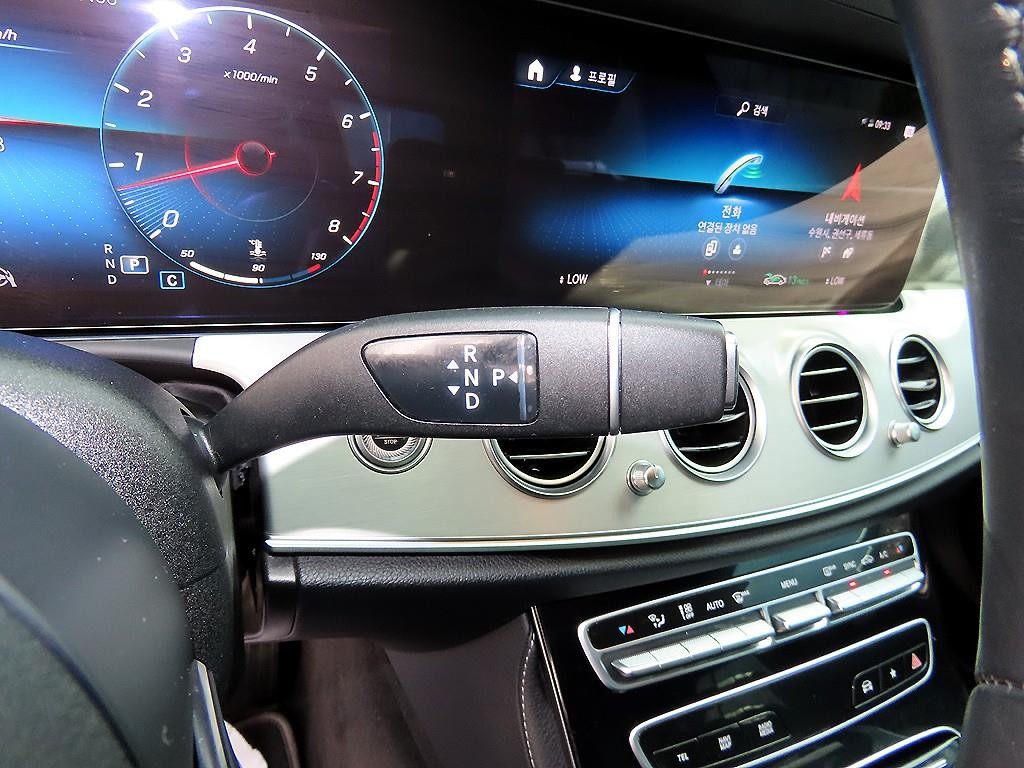 벤츠 E 클래스 E-클래스 W213 E250 아방가르드 이미지 10
