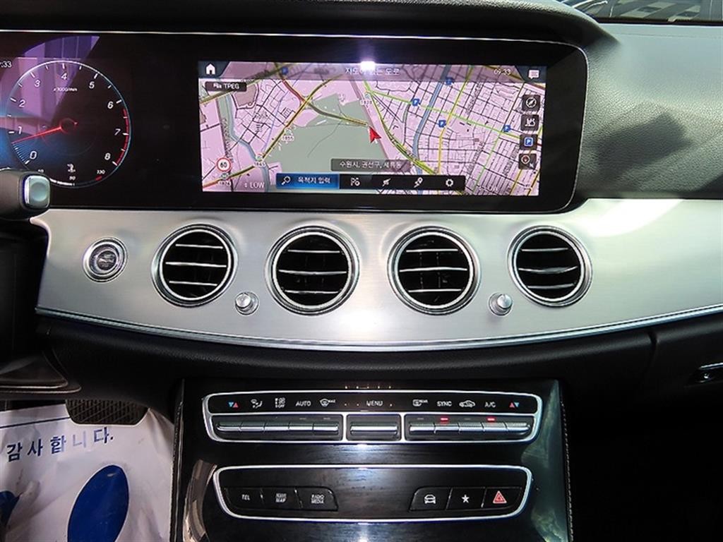 벤츠 E 클래스 E-클래스 W213 E250 아방가르드 이미지 13