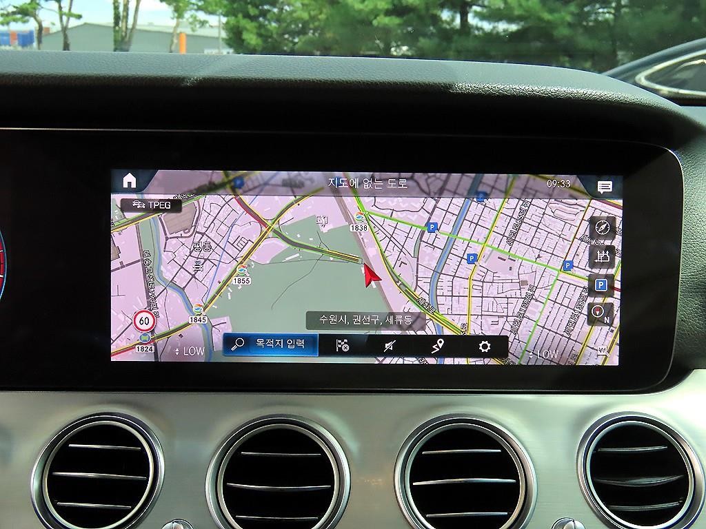 벤츠 E 클래스 E-클래스 W213 E250 아방가르드 이미지 14