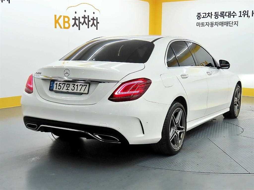 벤츠 C 클래스 C클래스 W205 C200 AMG LINE 이미지 4
