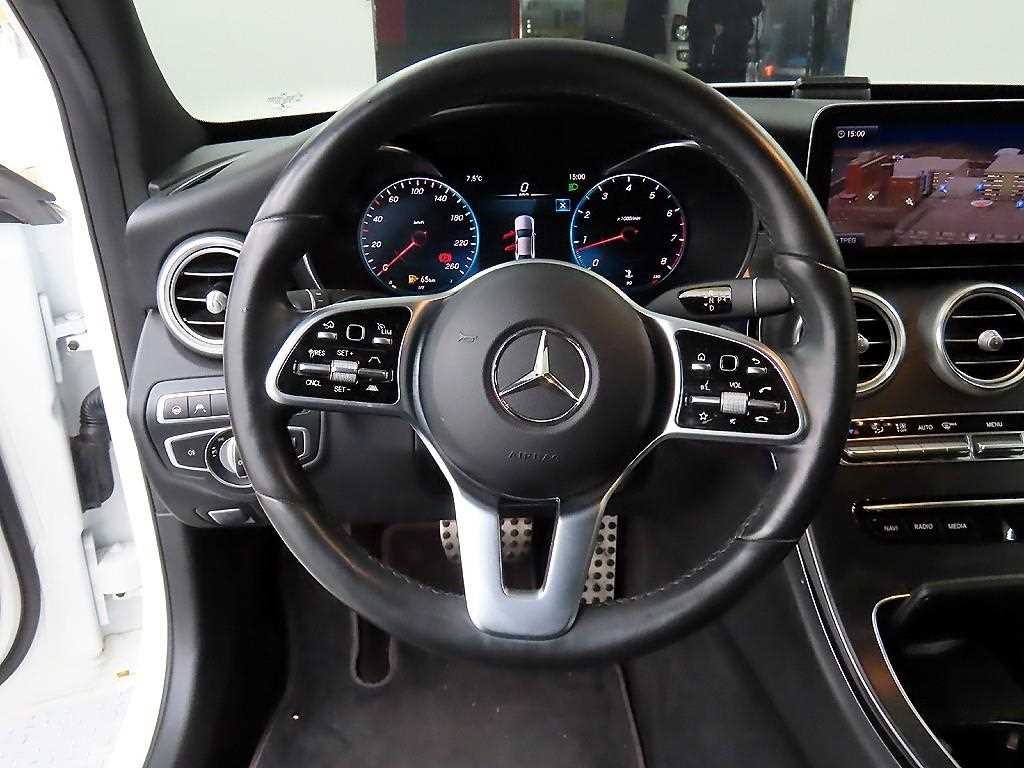 벤츠 C 클래스 C클래스 W205 C200 AMG LINE 이미지 9