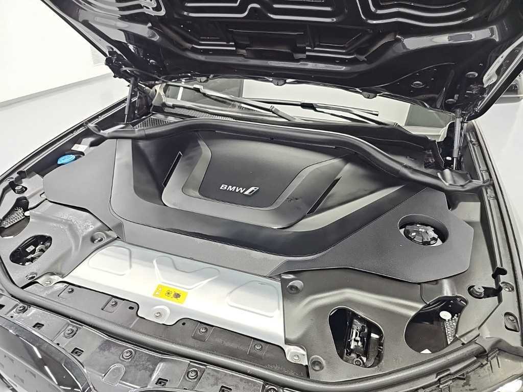 BMW iX3 iX3 (G08) M 스포츠 이미지 5