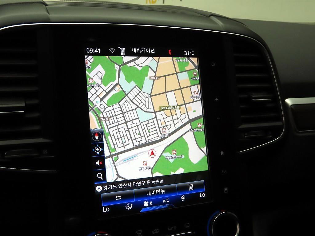 르노코리아(삼성) QM6 더뉴QM6 2.0 LPe RE 시그니처 2WD 이미지 9