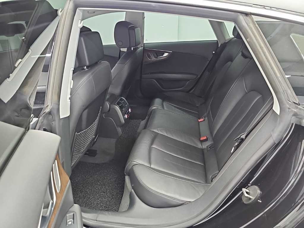 아우디 A7 55 TDI 콰트로 이미지 12