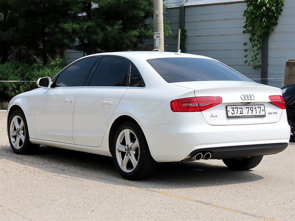 아우디 A4 뉴 A4 30 TDI 이미지 3
