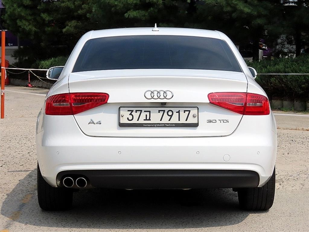 아우디 A4 뉴 A4 30 TDI 이미지 4