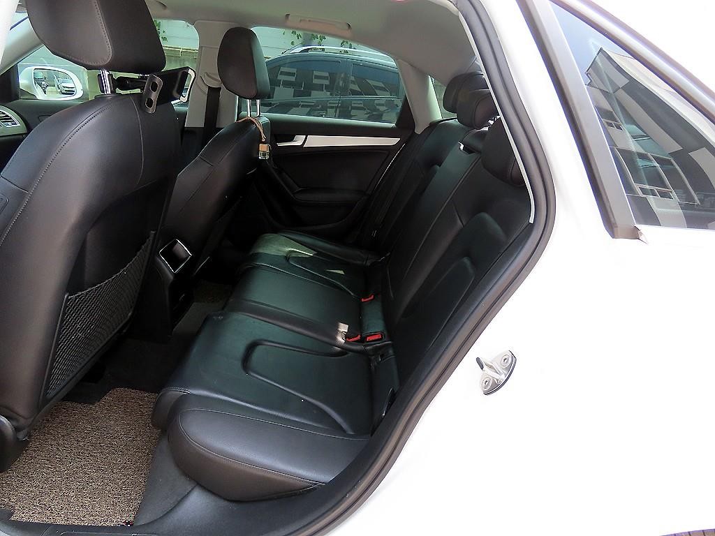 아우디 A4 뉴 A4 30 TDI 이미지 6