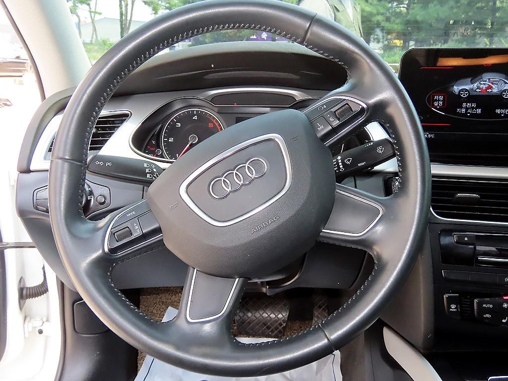 아우디 A4 뉴 A4 30 TDI 이미지 8