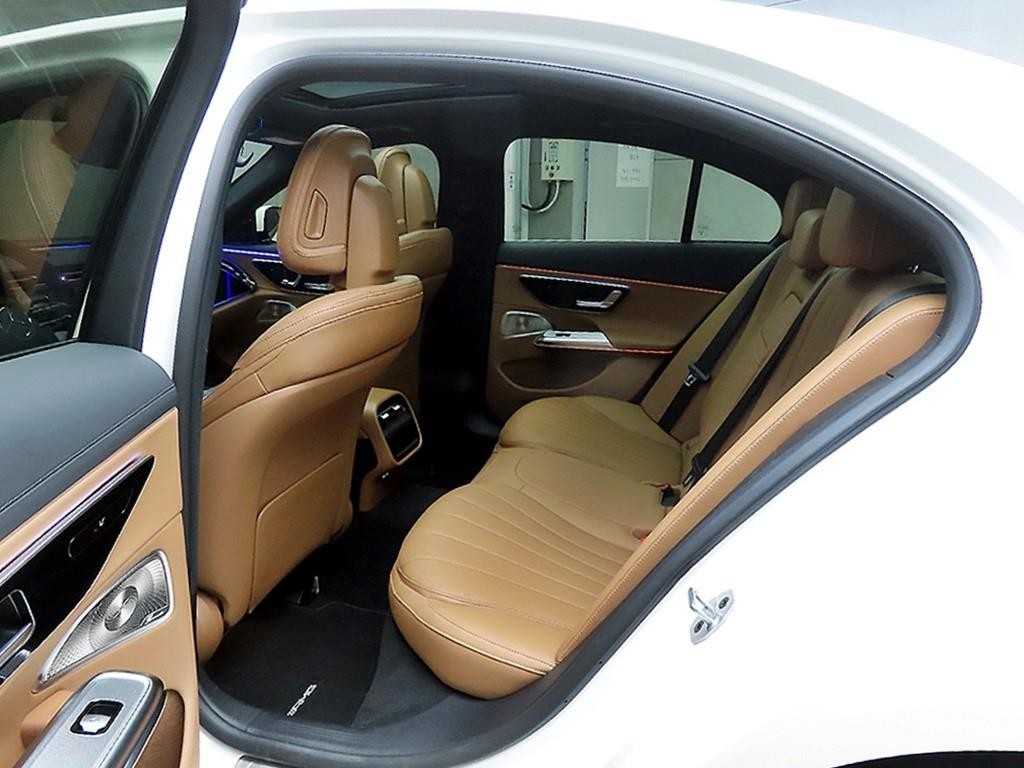 벤츠 E 클래스 E-클래스 W214 E300 4MATIC 익스클루시브 이미지 6