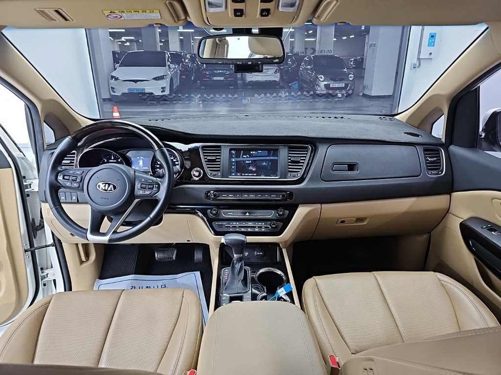 기아 카니발 더 뉴 카니발 디젤 7인승 리무진 VIP 이미지 7