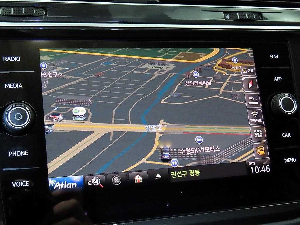 폭스바겐 티구안 티구안(2세대) 2.0 TDI 프리미엄 이미지 13