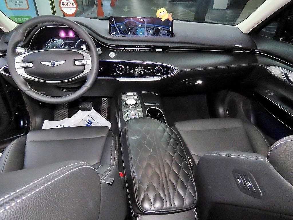 제네시스 GV70 2.2 디젤 2WD 이미지 10