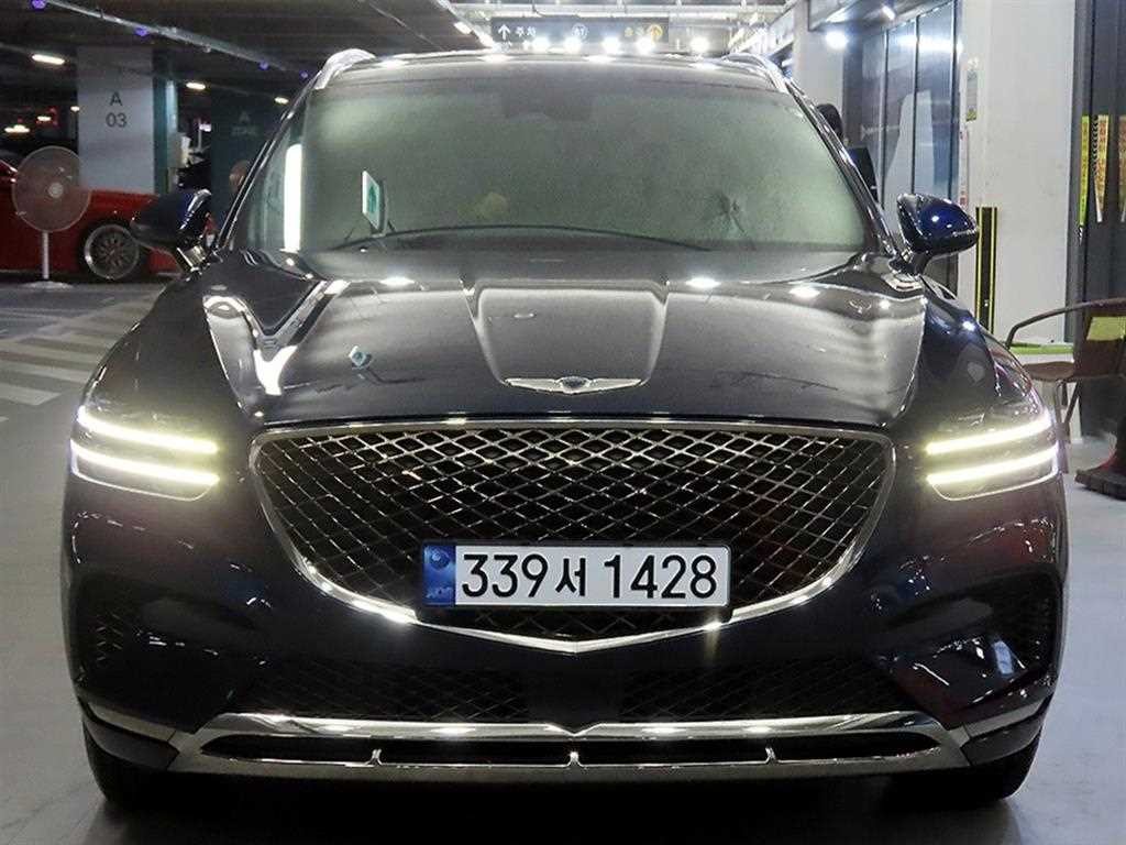 제네시스 GV70 2.2 디젤 2WD 이미지 2