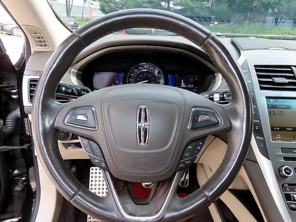 링컨 MKZ 뉴 MKZ 하이브리드 리저브 이미지 8