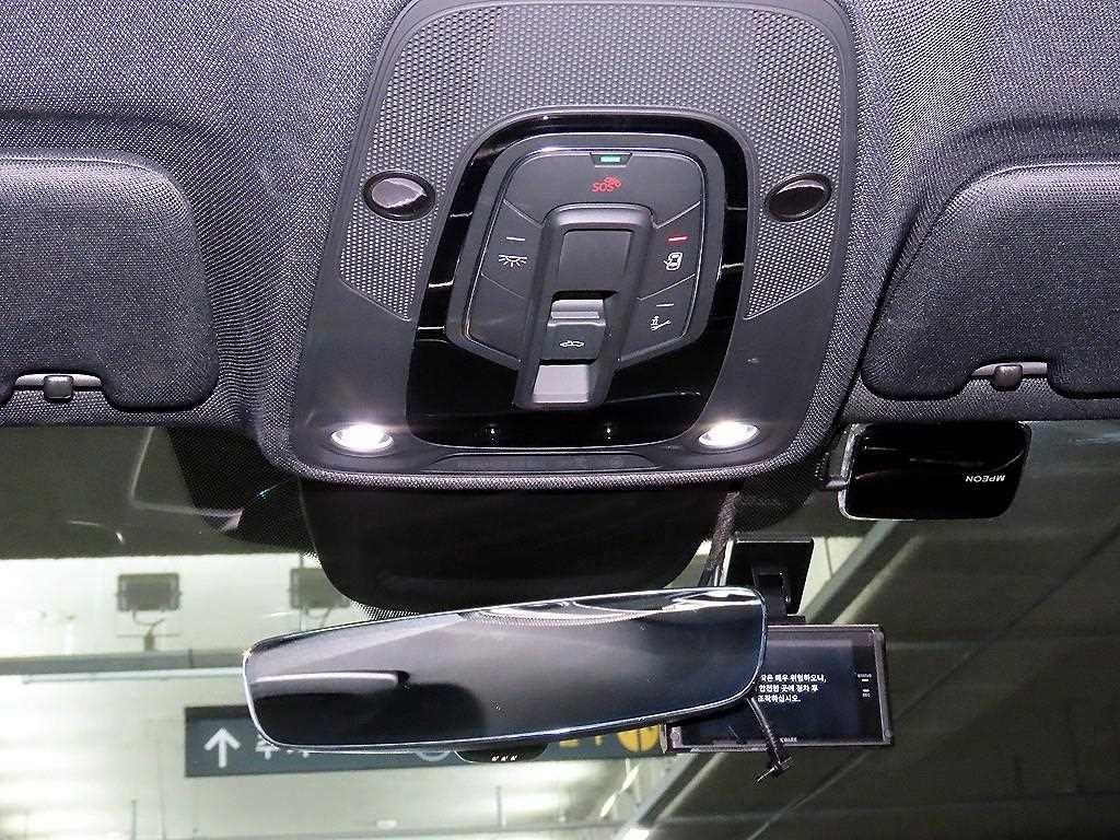 아우디 A6 A6 (C8) 45 TFSI 콰트로 프리미엄 이미지 15
