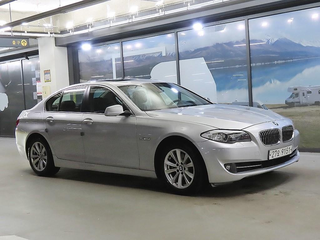BMW 5시리즈 5시리즈 (F10) 520d 이미지 1