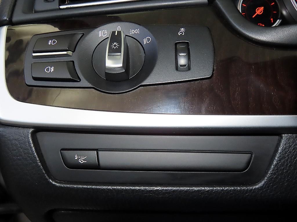 BMW 5시리즈 5시리즈 (F10) 520d 이미지 14
