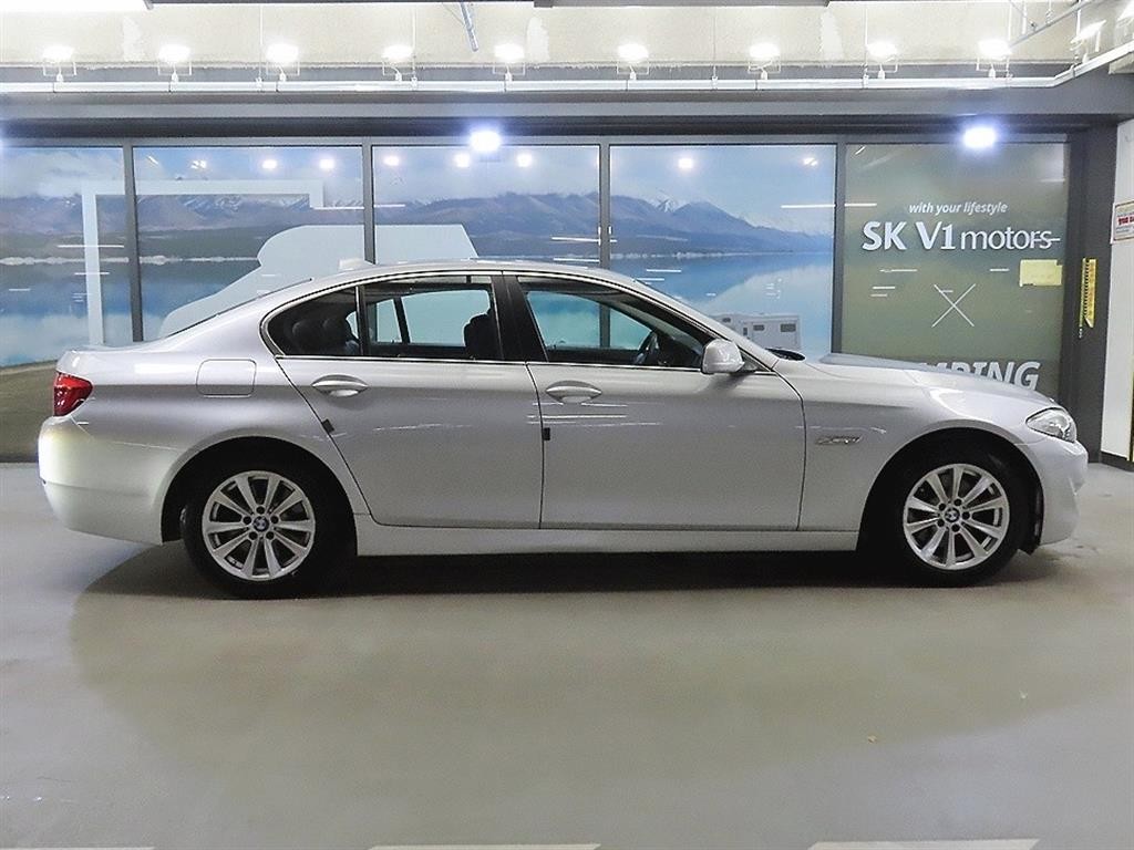 BMW 5시리즈 5시리즈 (F10) 520d 이미지 3