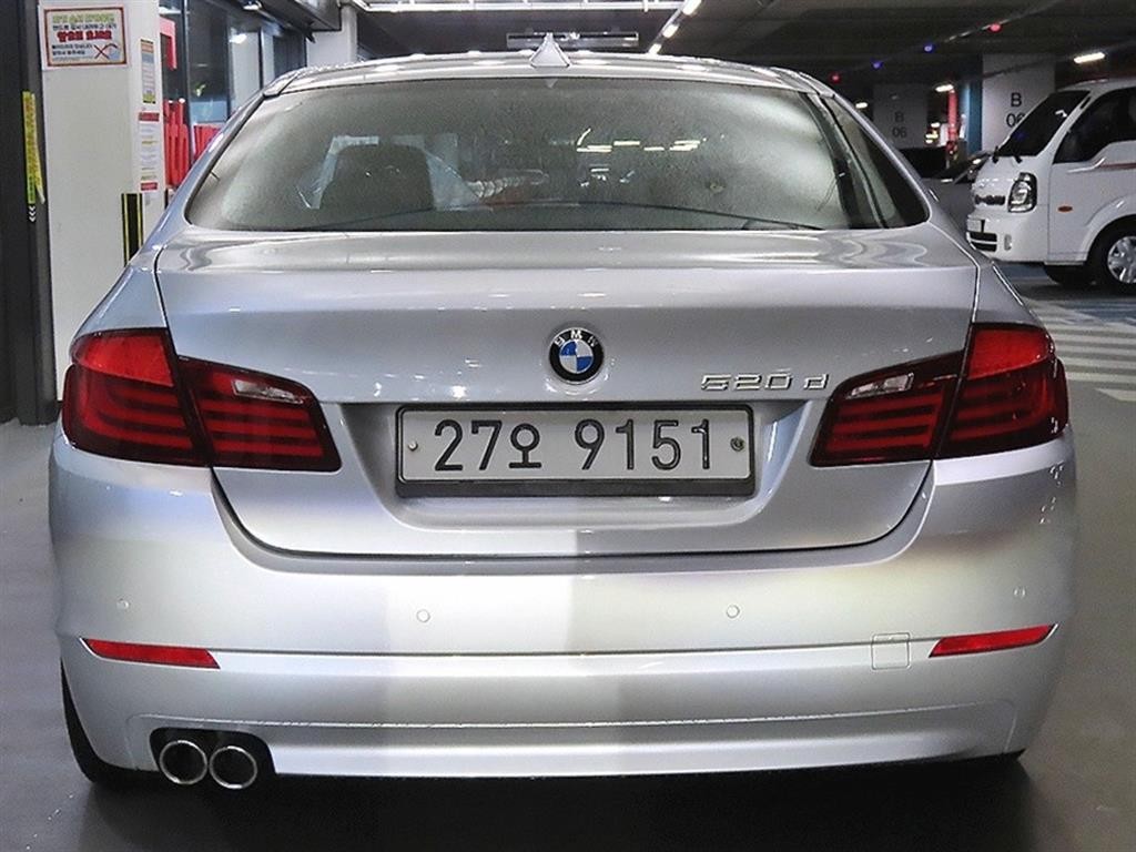 BMW 5시리즈 5시리즈 (F10) 520d 이미지 5