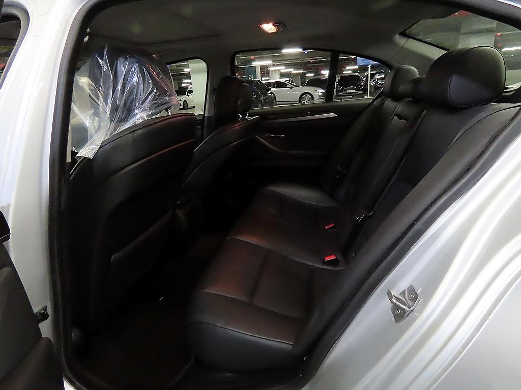 BMW 5시리즈 5시리즈 (F10) 520d 이미지 7