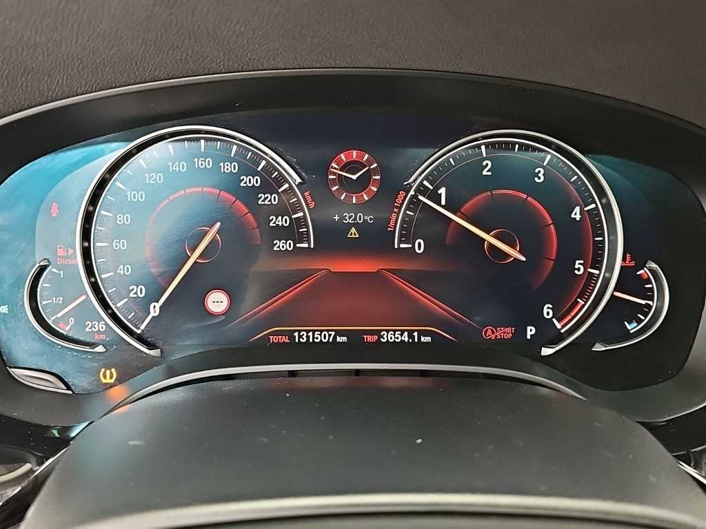 BMW 5시리즈 5시리즈 (G30) 520d xDrive 럭셔리 플러스 이미지 6