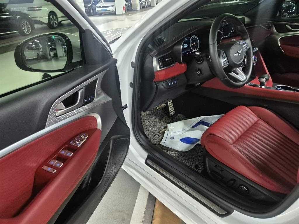 제네시스 G70 더 뉴 G70 슈팅브레이크 가솔린 2.0T 2WD 스포츠 이미지 12