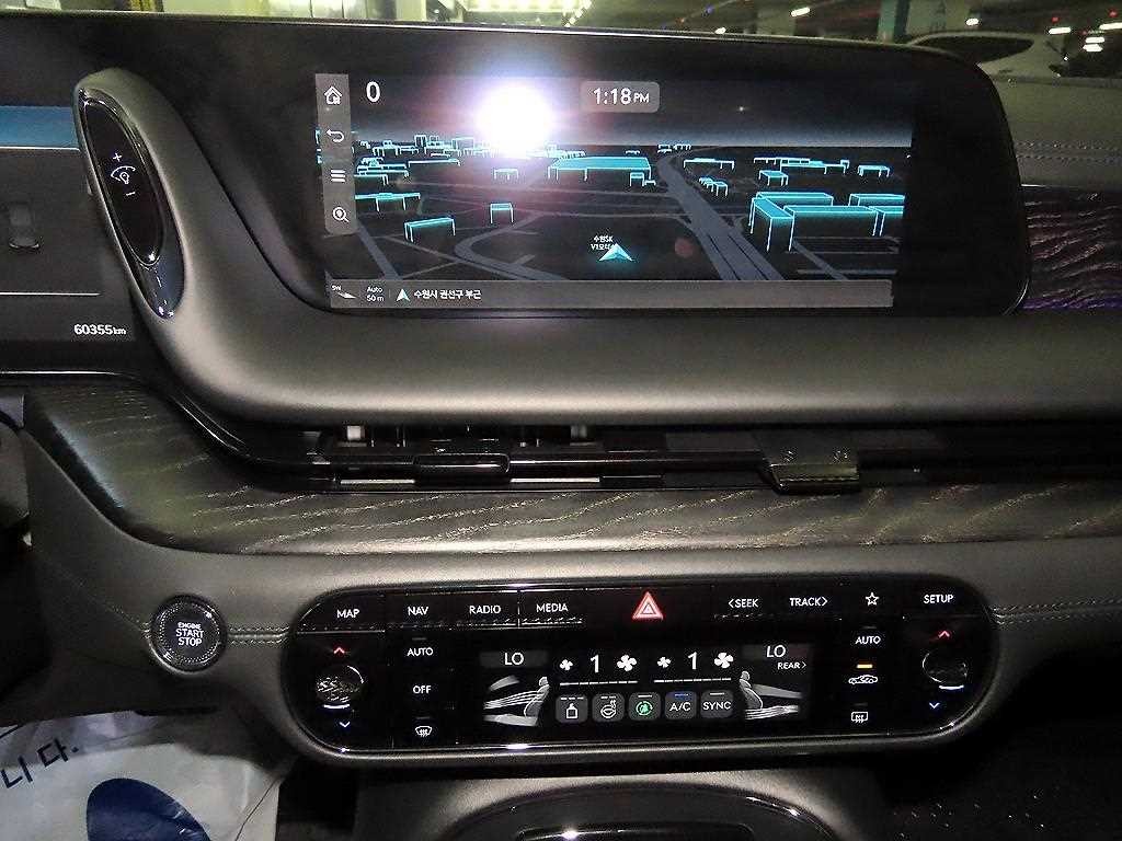 제네시스 G90 G90(RS4) 3.5T GDI e-S/C AWD 블랙 이미지 11